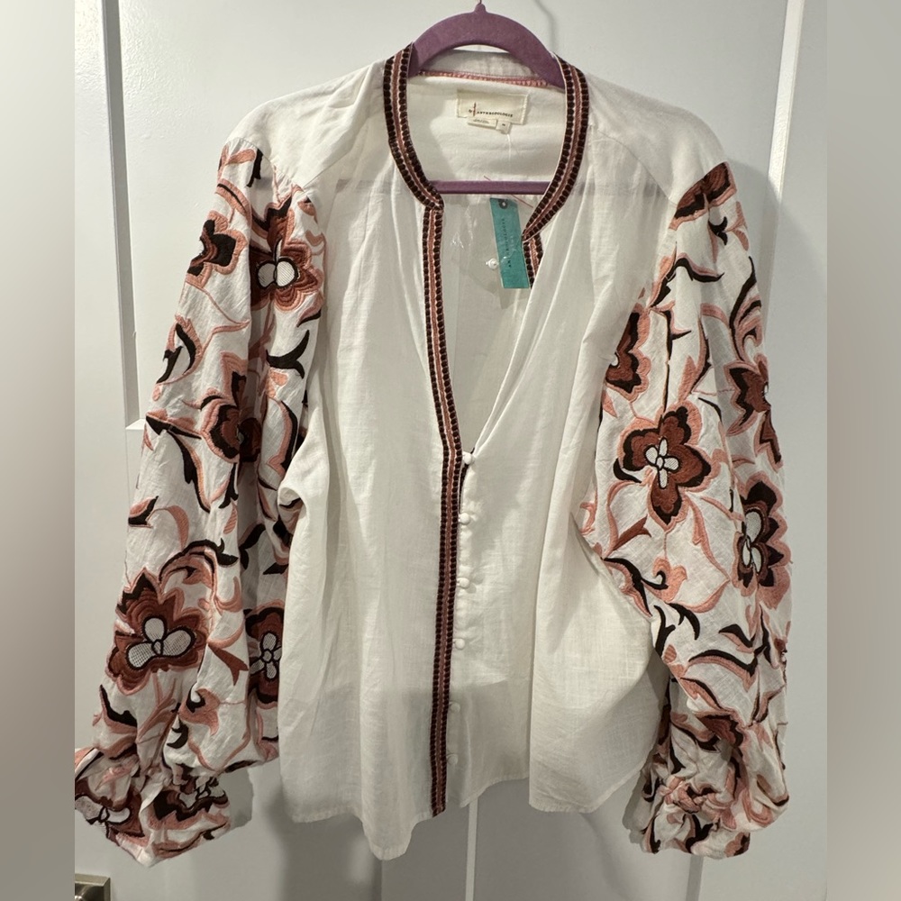Gorgeous embroidered top